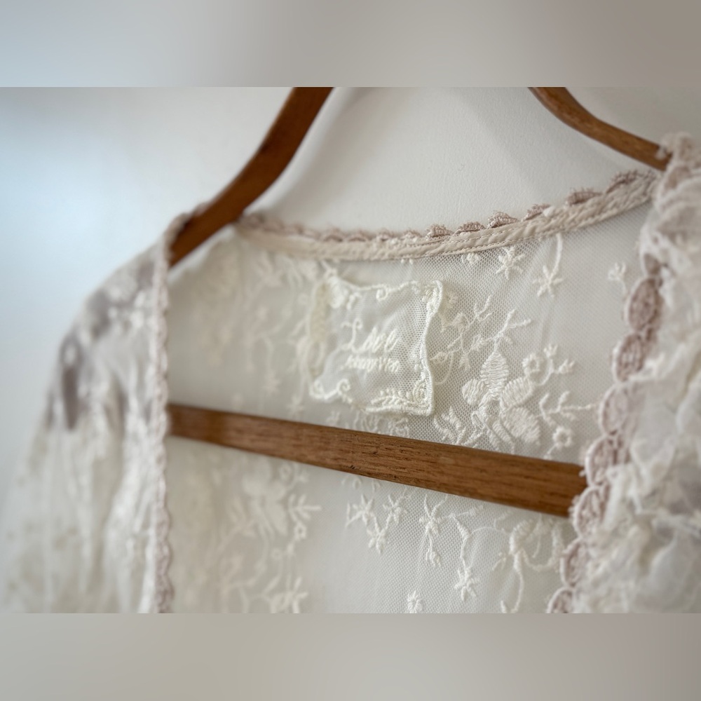 Johnny Was All White Lace Asymmetrical Short Sleeve Baby Doll Dress - Picture 12 of 13